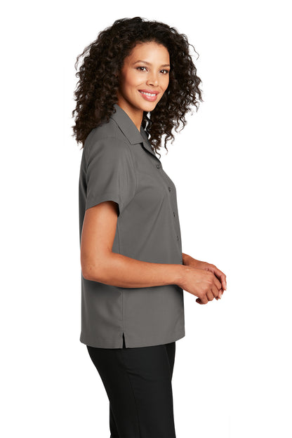 Camisa de Manga Corta para Mujer Port Authority ® LW400